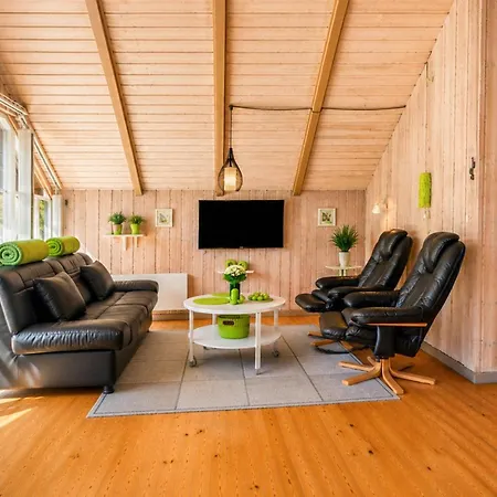 2 Bedroom Awesome In * Oksbol (Syddanmark)