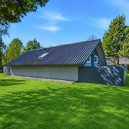 2 Bedroom Awesome In * Oksbol (Syddanmark)